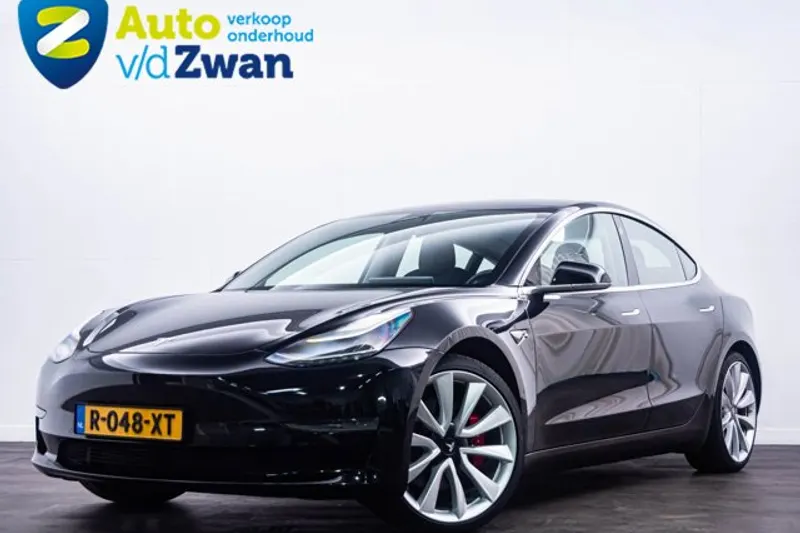 Tesla Model 3 (2019)