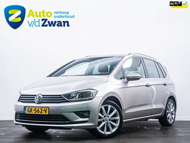 Volkswagen Golf Sportsvan (2015) — foto 1