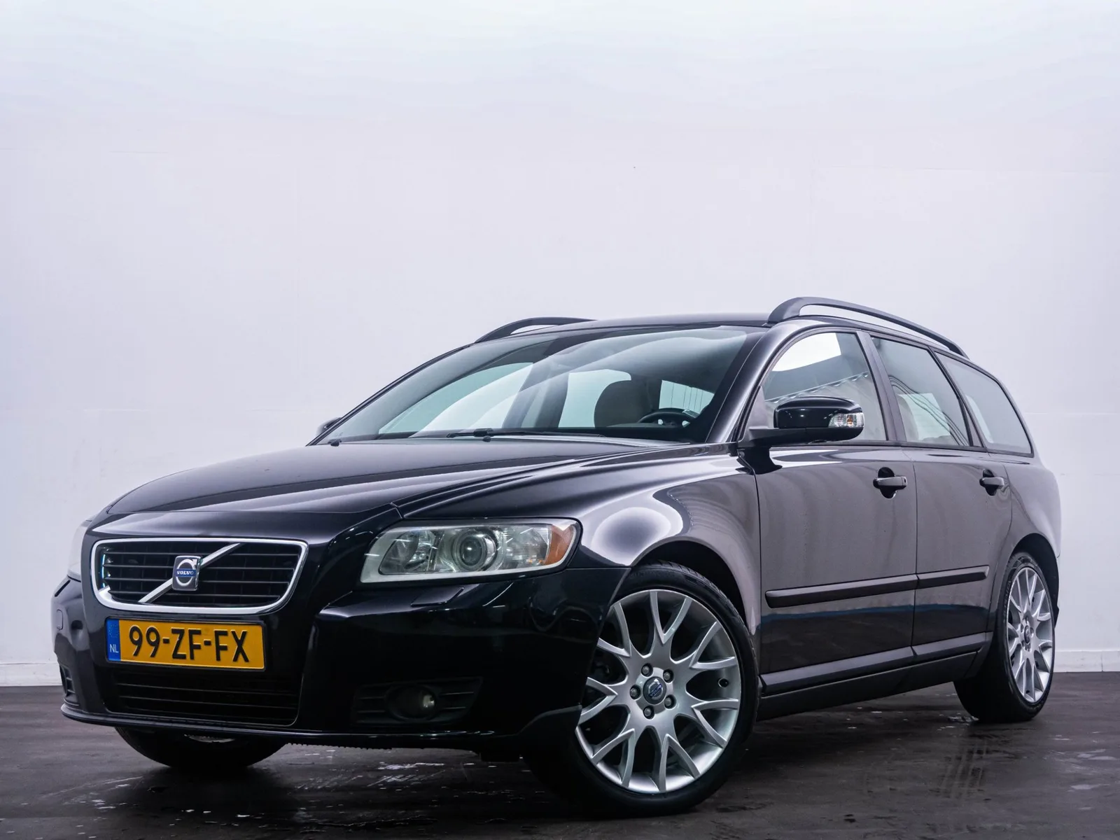 Volvo V50 (2008) — foto 1