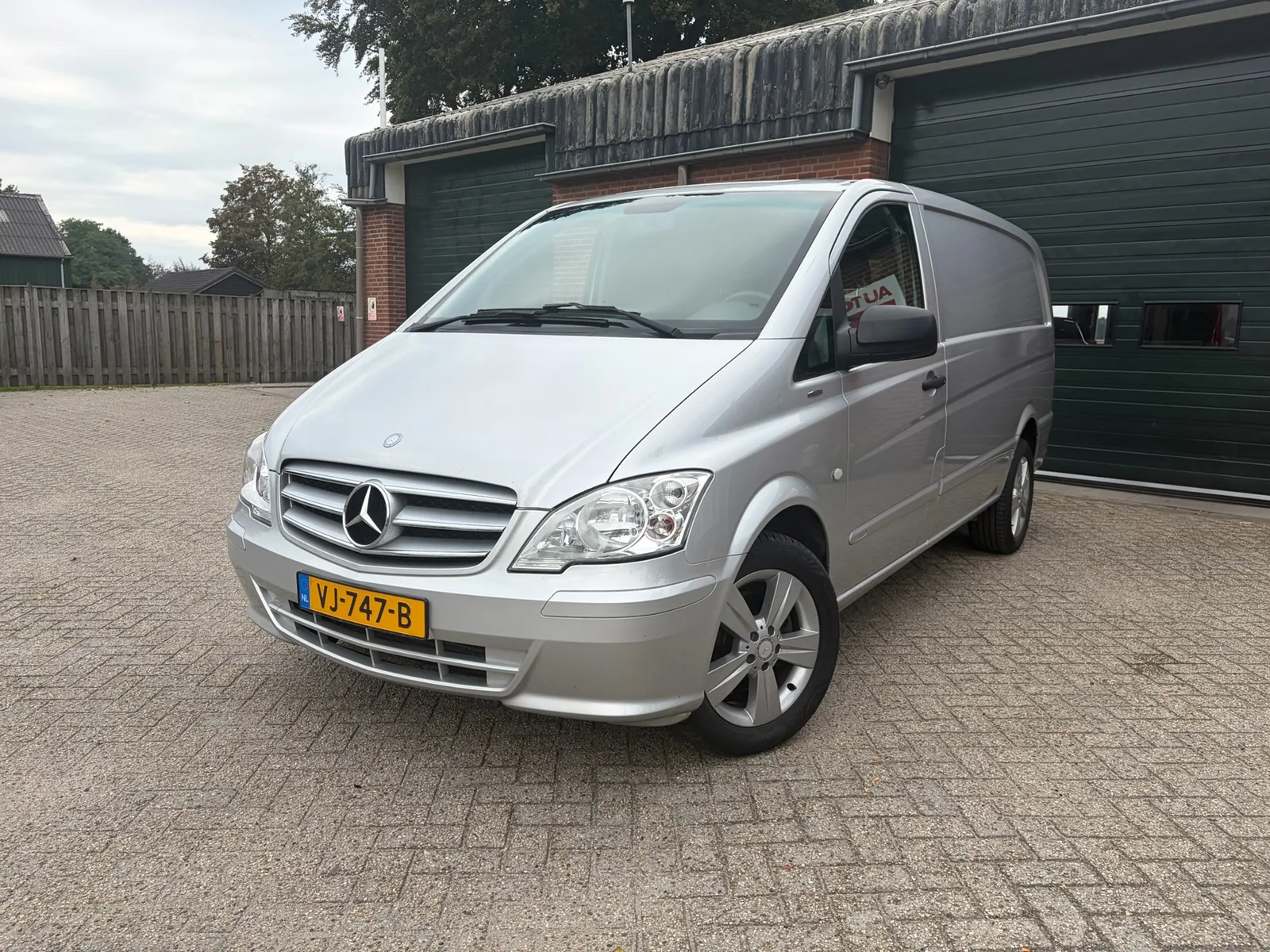 Mercedes-Benz Vito (2014) — foto 1