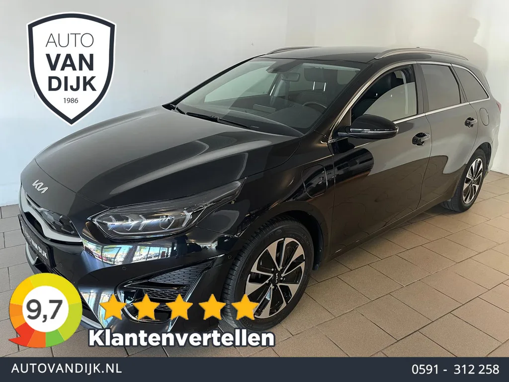 Kia Ceed Sportswagon (2023) — foto 1