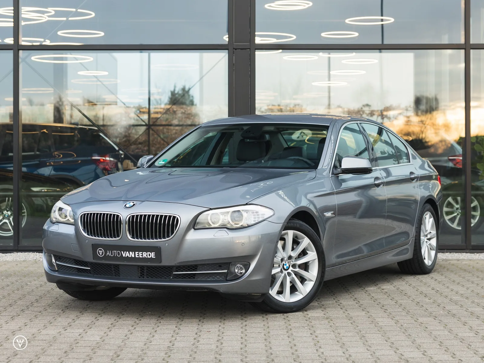 BMW 5-Serie (2011) — foto 1