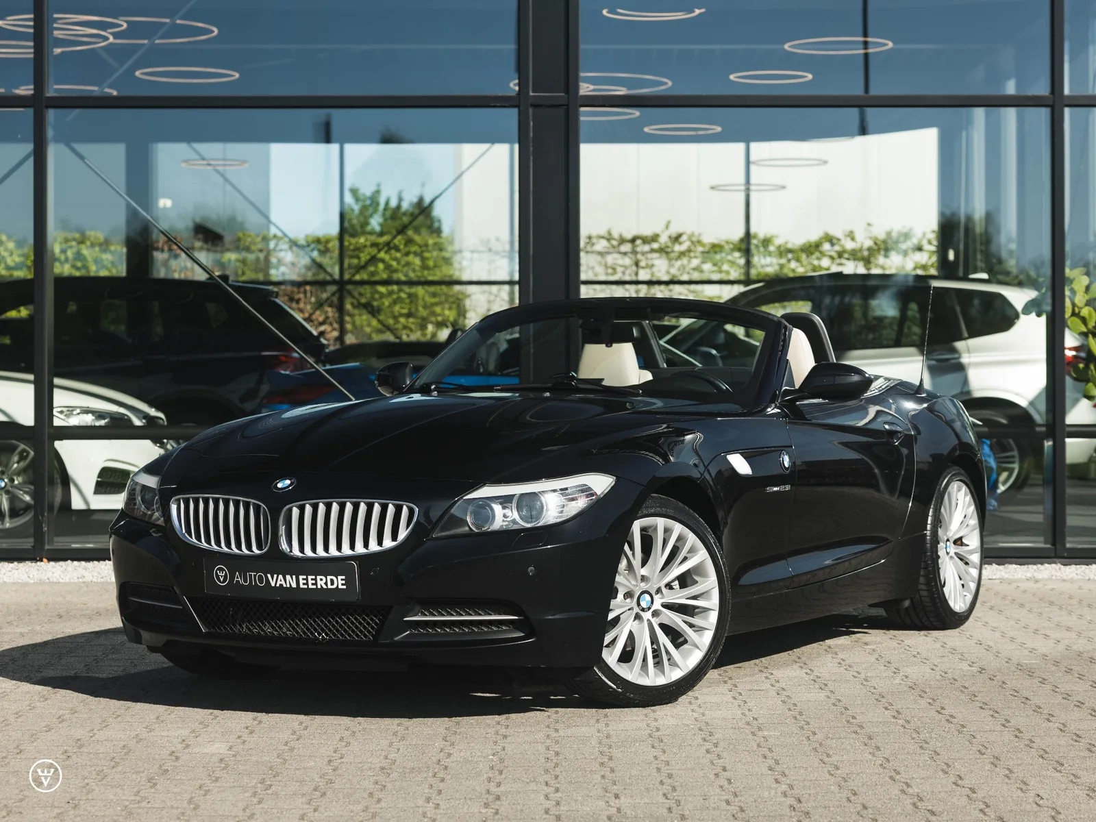 BMW Z4 (2011) — foto 1