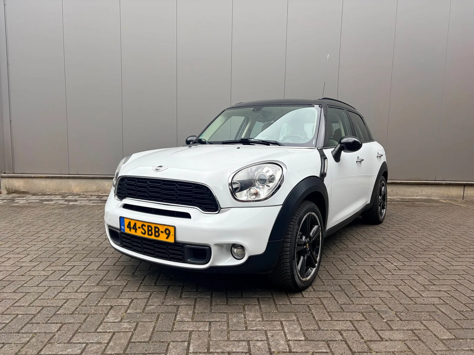 MINI Countryman (2011) — foto 1