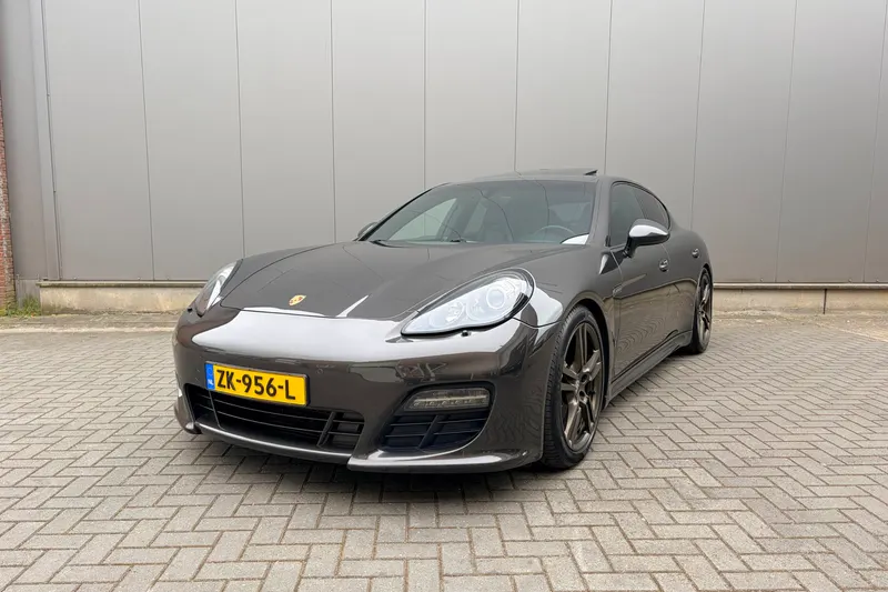 Porsche Panamera (2011)