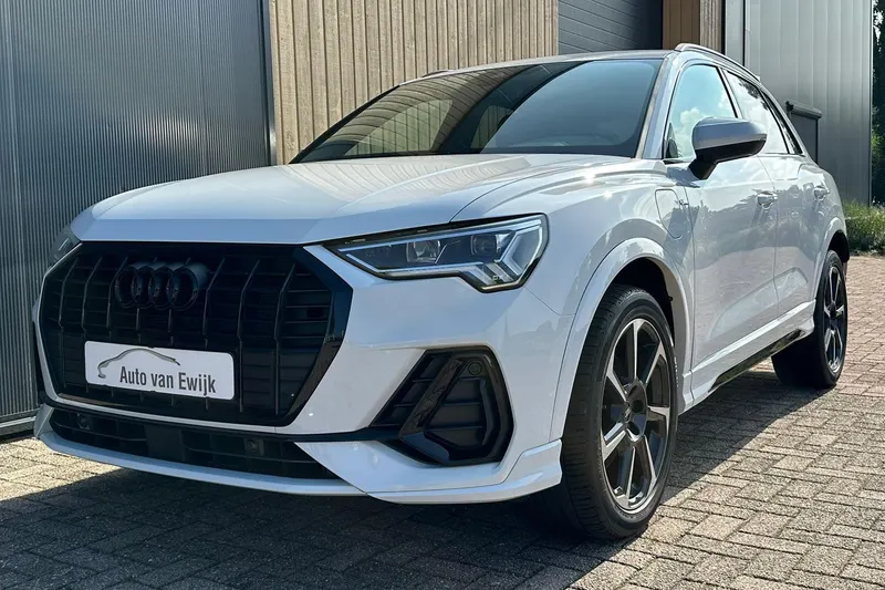 Audi Q3 (2022)