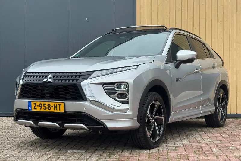 Mitsubishi Eclipse Cross (2022)