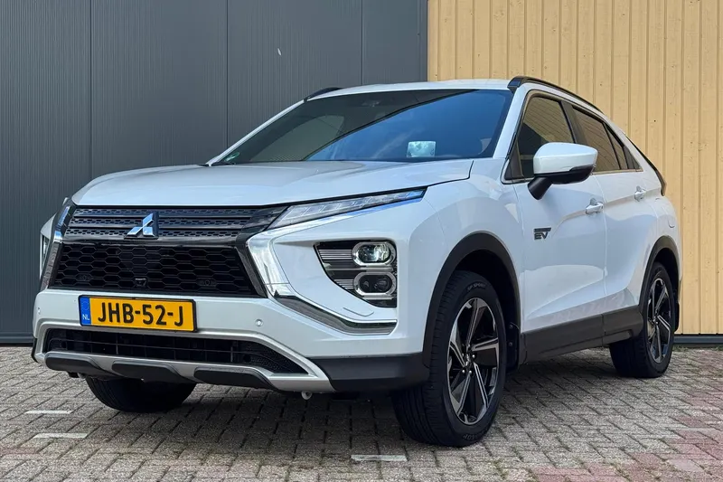 Mitsubishi Eclipse Cross (2021)