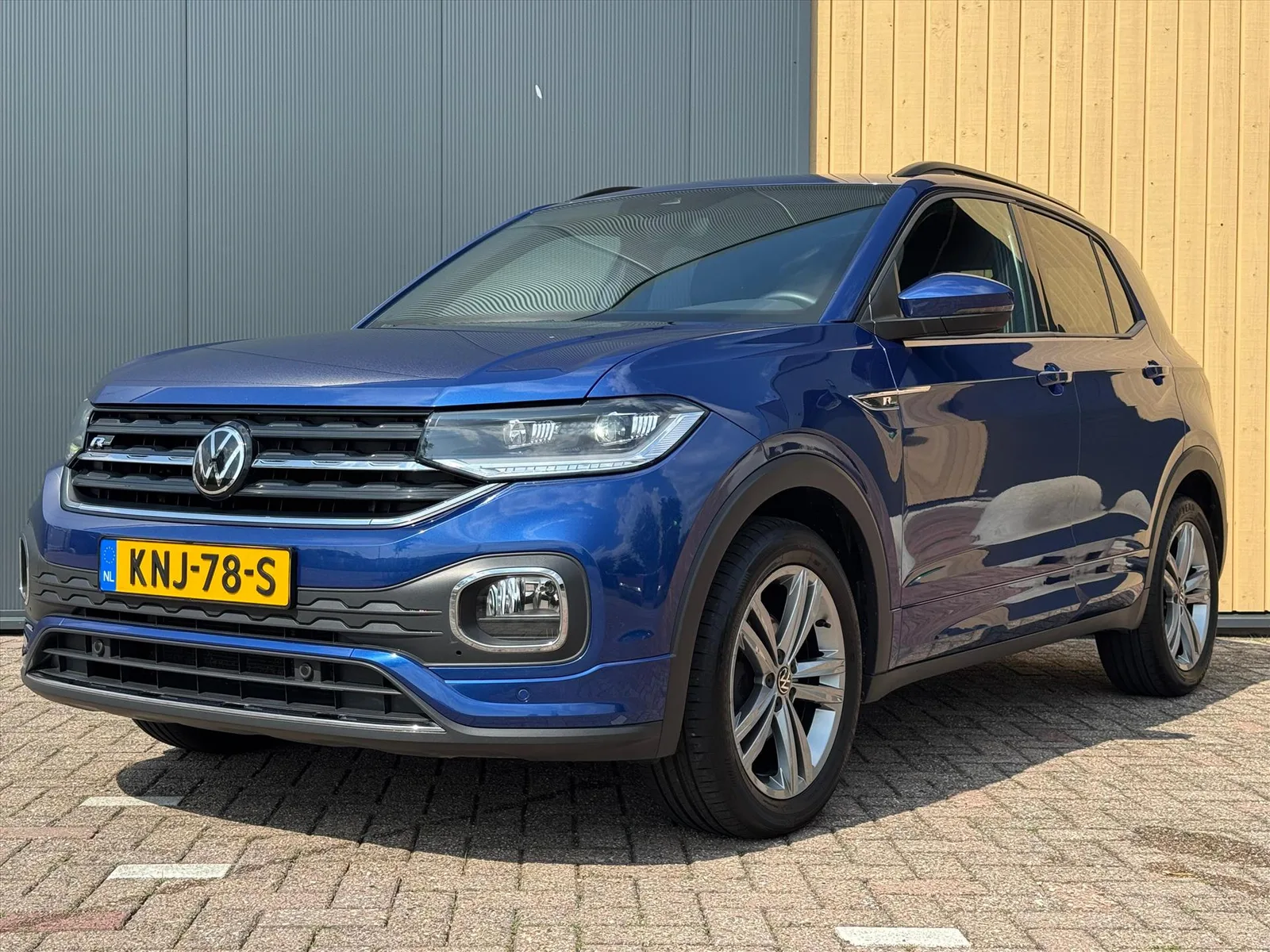 Volkswagen T-Cross (2020) — foto 1
