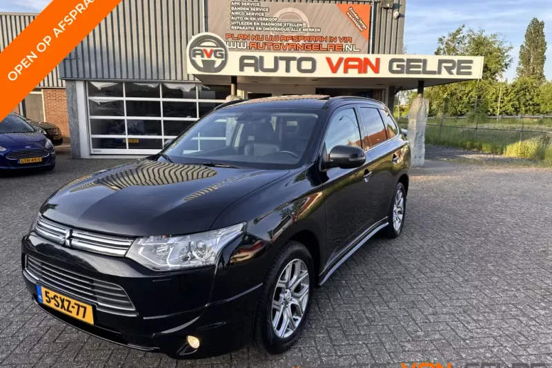 Mitsubishi Outlander (2013)