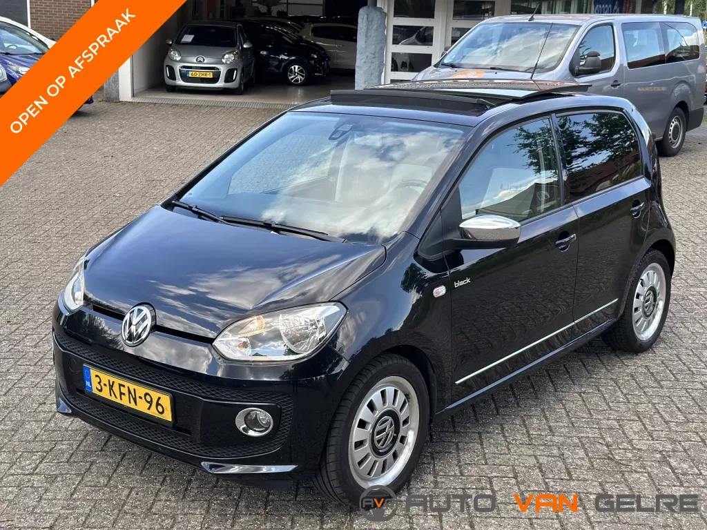 Volkswagen Up! (2013) — foto 1