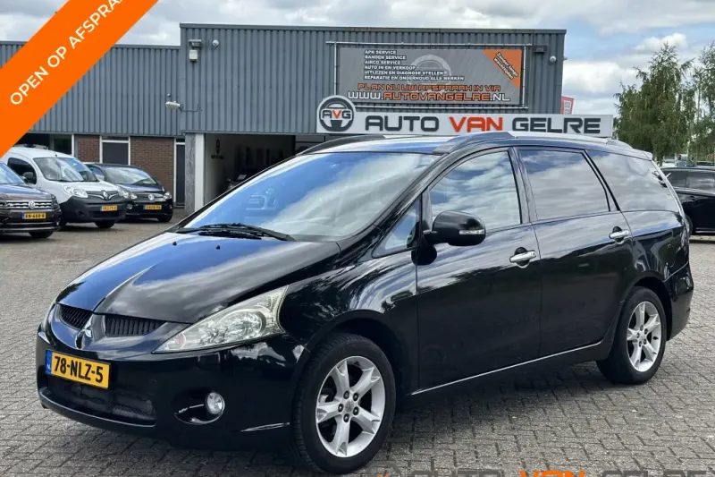 Mitsubishi Grandis (2010)