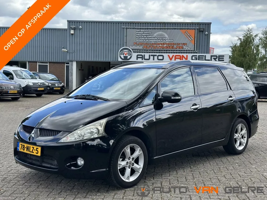Mitsubishi Grandis (2010) — foto 1