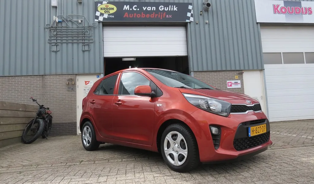 Kia Picanto (2020) — foto 1