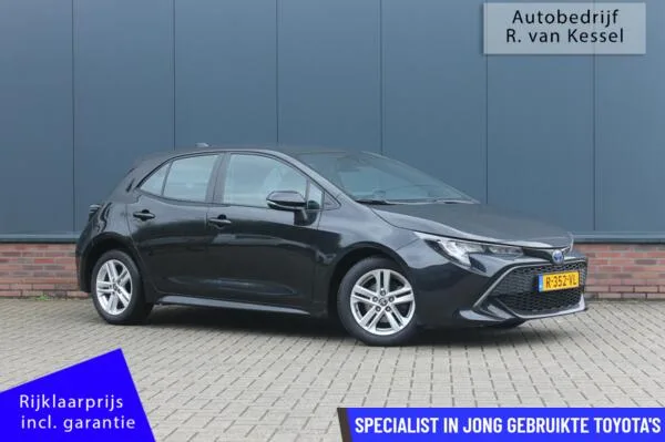 Toyota Corolla (2022) — foto 1