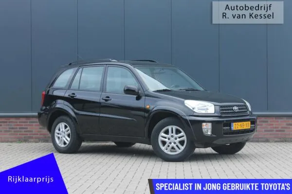 Toyota RAV4 (2003) — foto 1