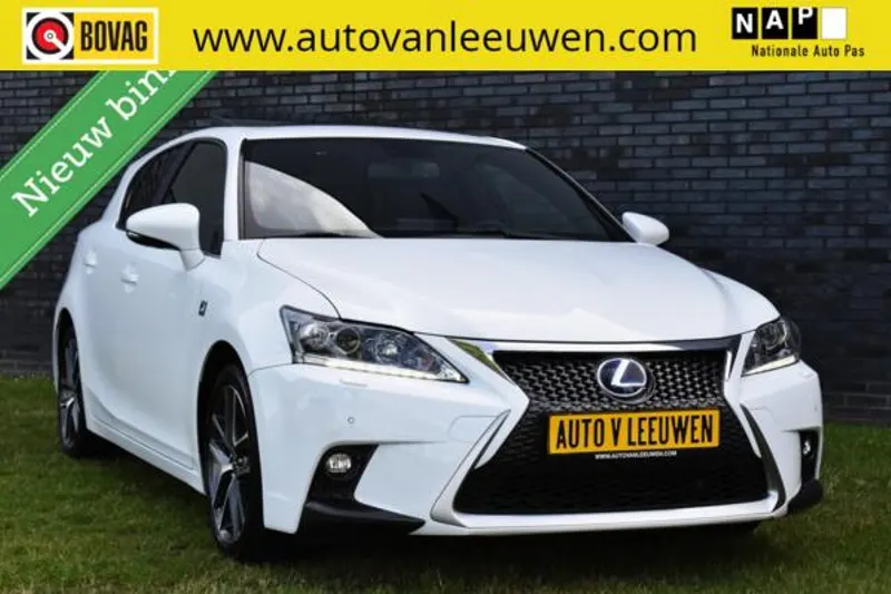 Lexus CT (2014)