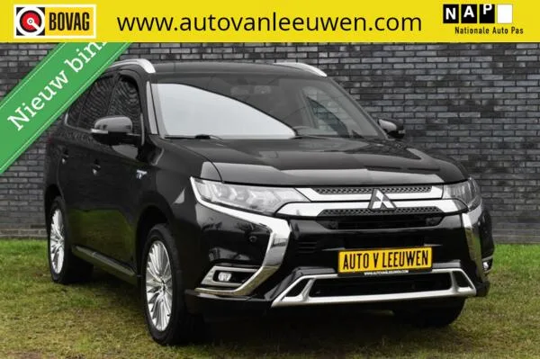 Mitsubishi Outlander (2020) — foto 1