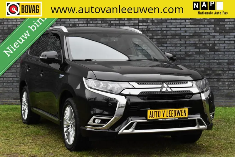 Mitsubishi Outlander (2020)