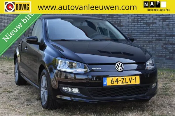 Volkswagen Polo (2013) — foto 1