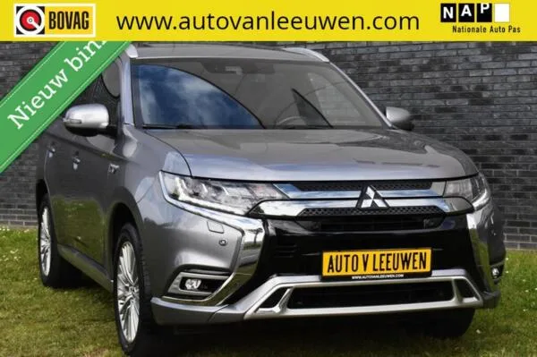 Mitsubishi Outlander (2020) — foto 1