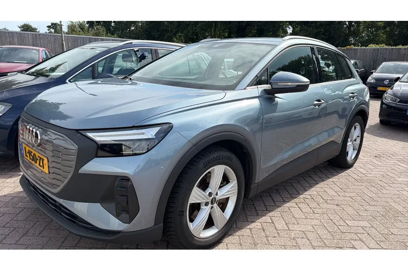 Audi Q4 e-tron (2021)