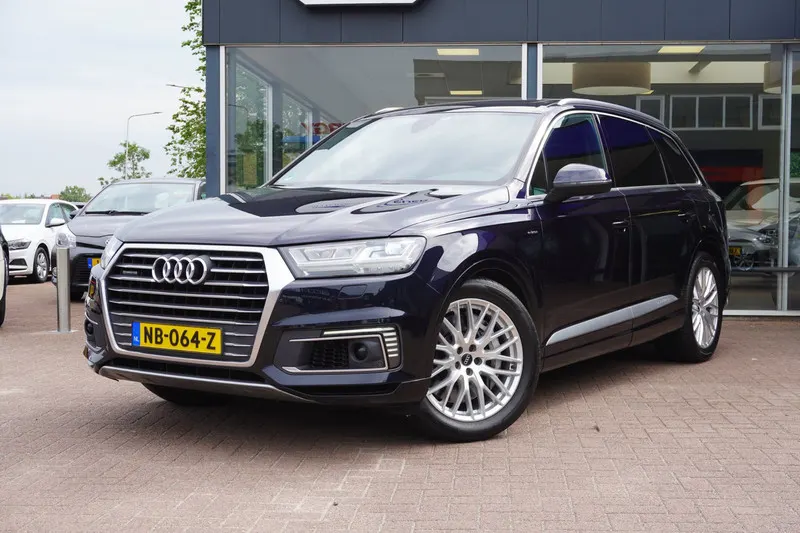 Audi Q7 (2016)