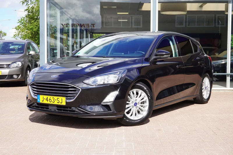 Ford Focus (2020) — foto 1