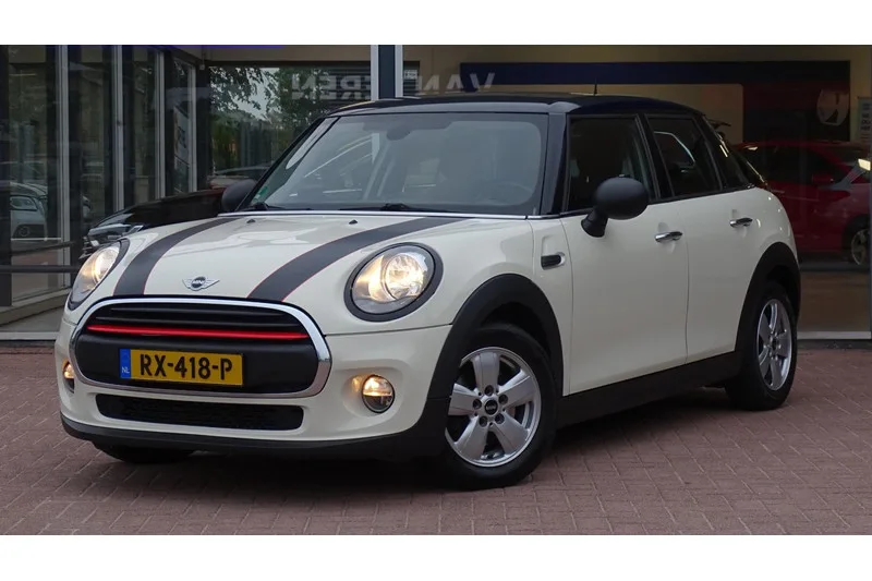MINI Mini (2015) — foto 1
