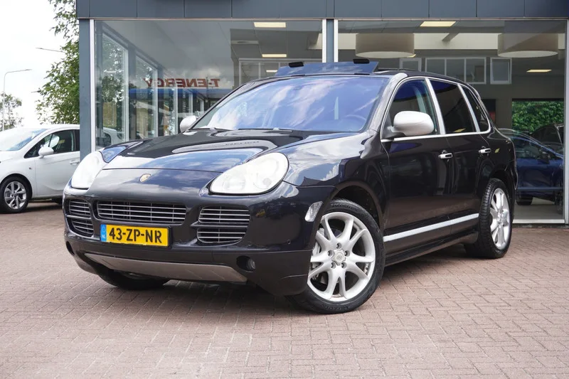 Porsche Cayenne (2006) — foto 1