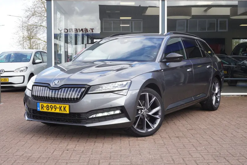 Škoda Superb (2022)
