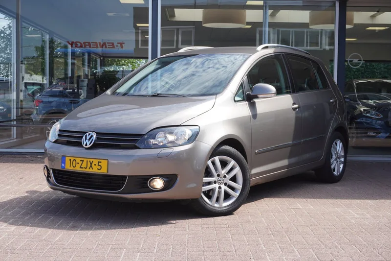 Volkswagen Golf (2012) — foto 1