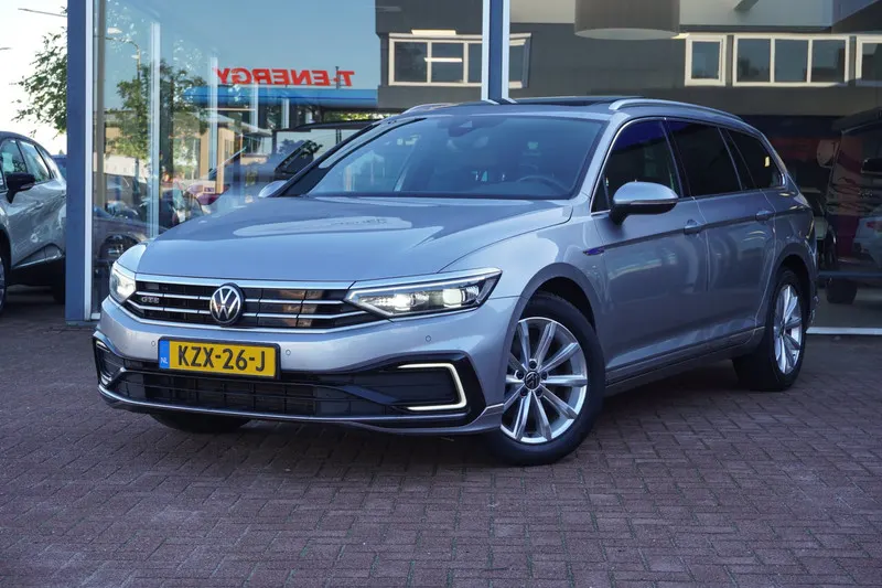 Volkswagen Passat (2023)
