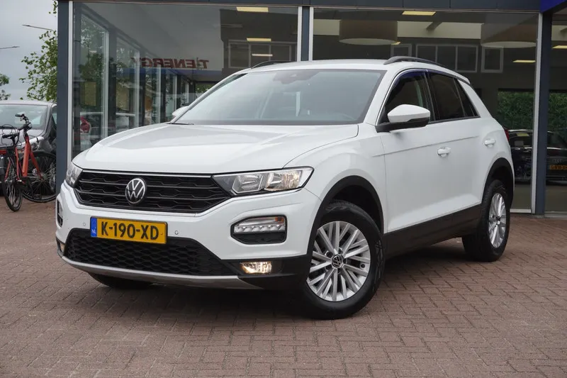Volkswagen T-Roc (2021)