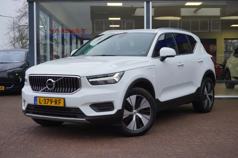 Volvo XC40 (2021)
