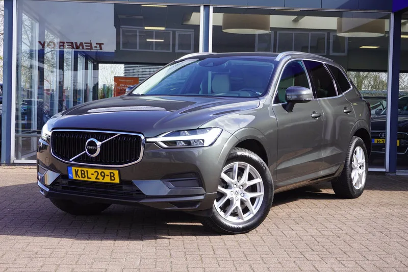 Volvo XC60 (2018) — foto 1
