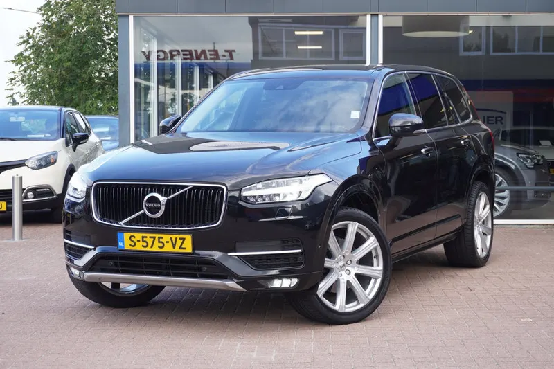 Volvo XC90 (2016)