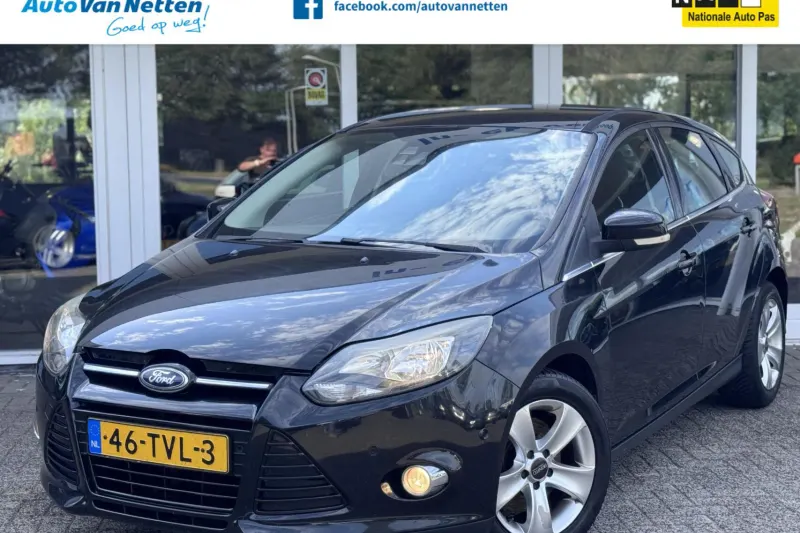 Ford Focus (2012)