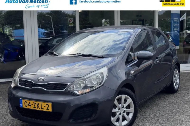 Kia Rio (2012)