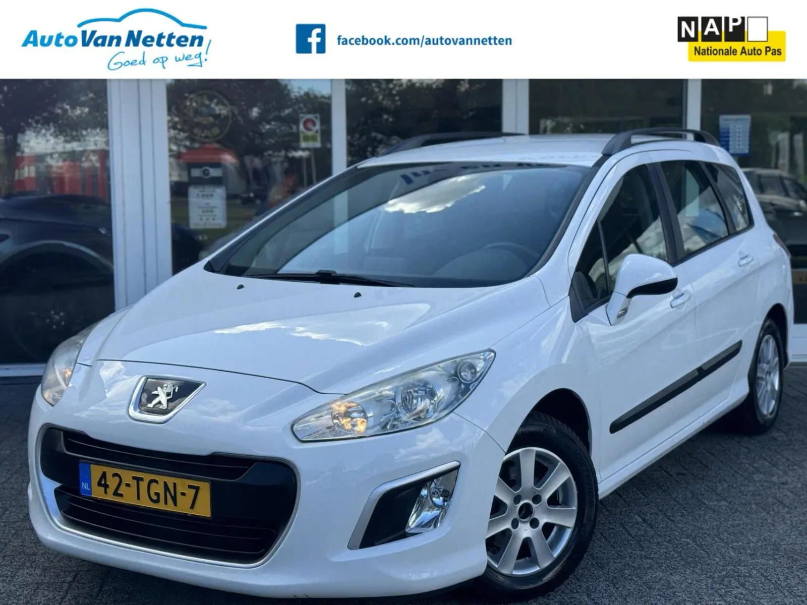 Peugeot 308 (2012) — foto 1