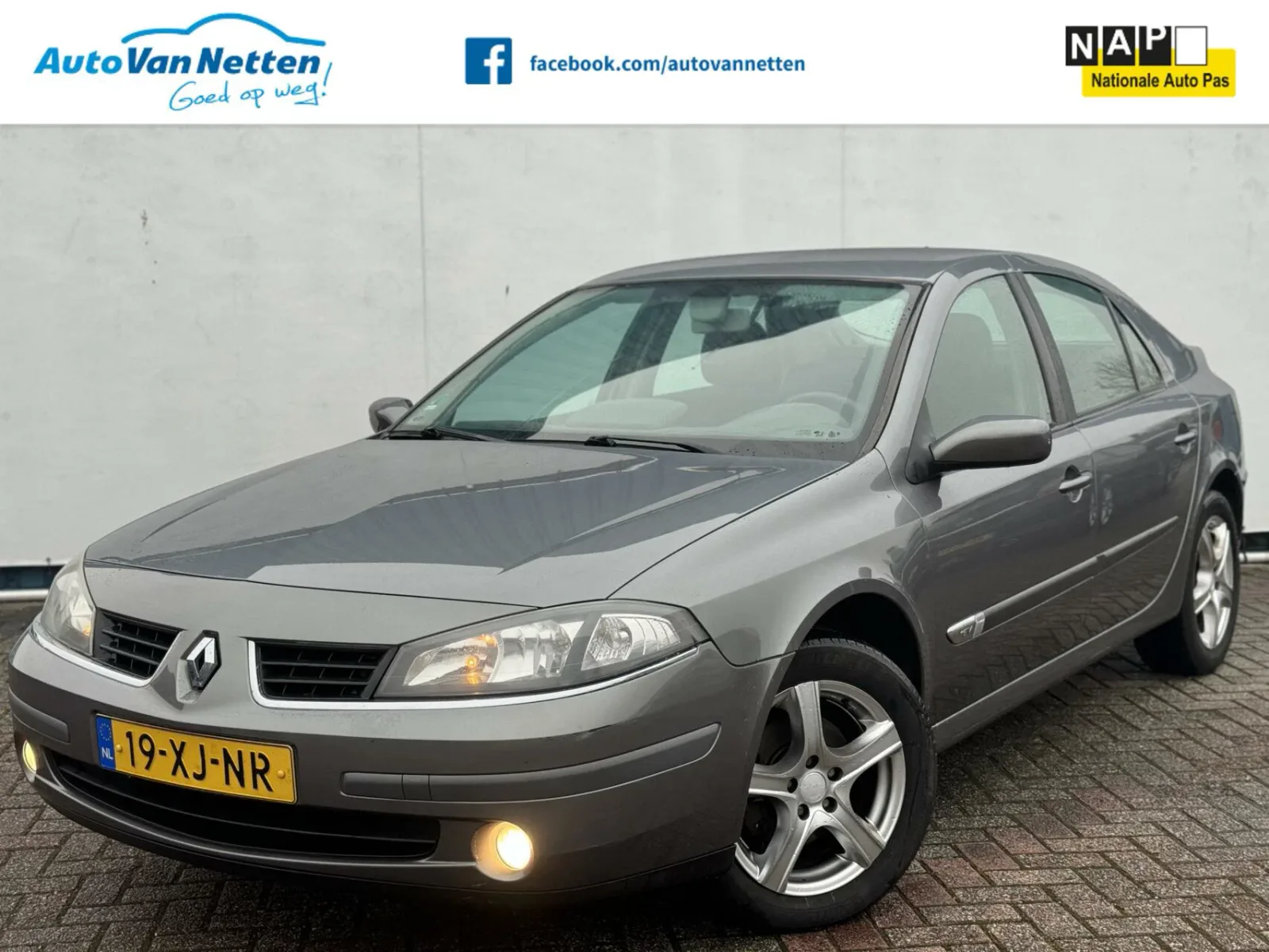 Renault Laguna (2007) — foto 1