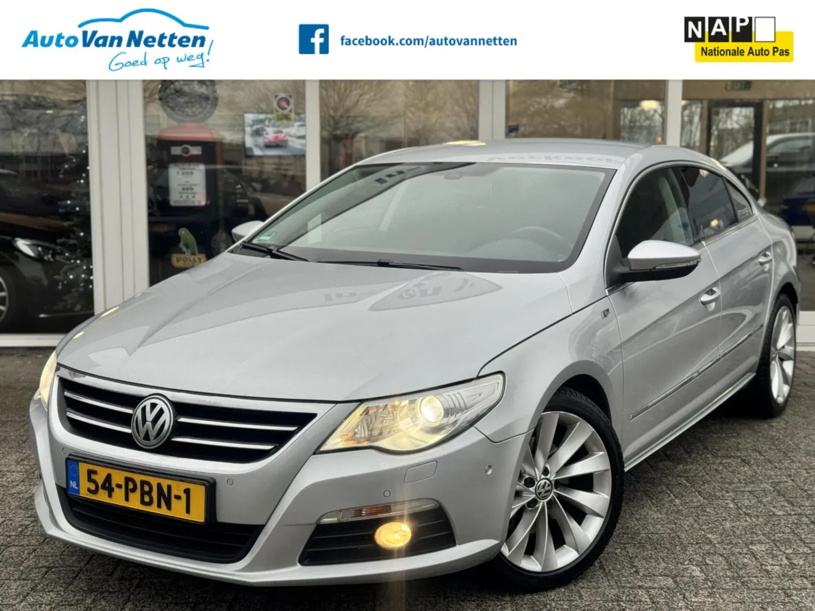 Volkswagen Passat (2011) — foto 1