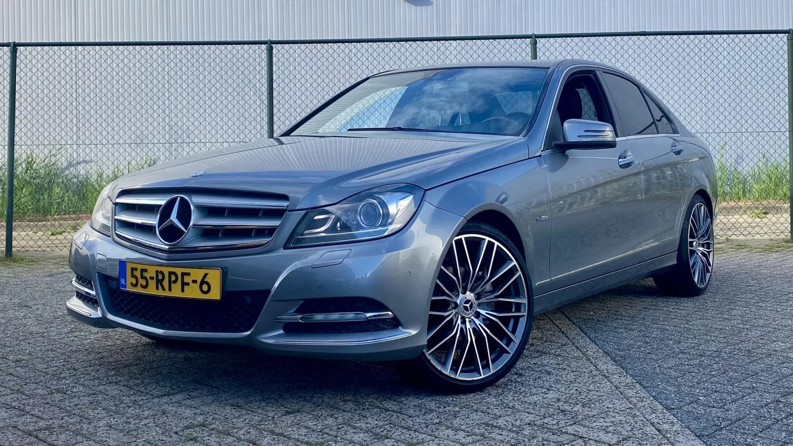 Mercedes-Benz C-Klasse (2011) — foto 1