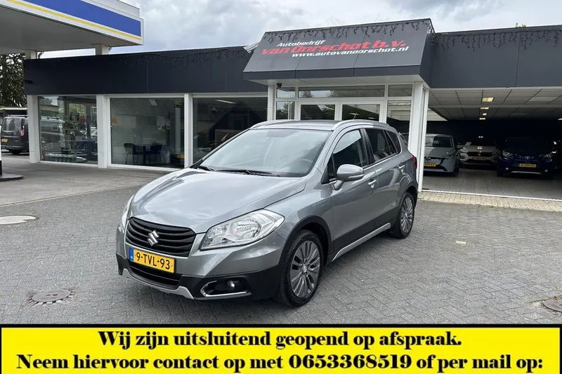 Suzuki S-Cross (2014)