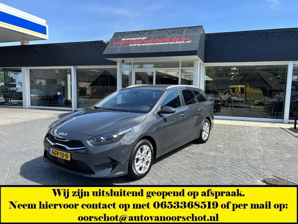 Kia Ceed Sportswagon (2024) — foto 1