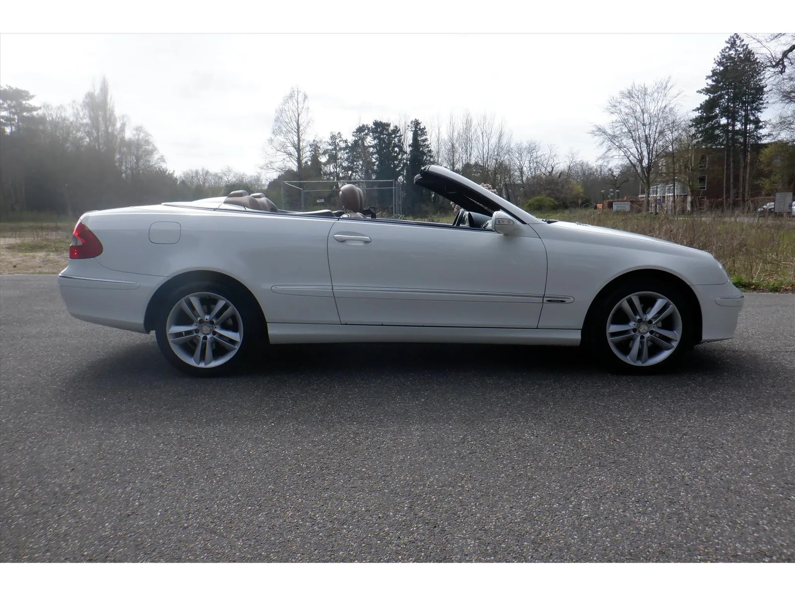 Mercedes-Benz CLK-Klasse (2008) — foto 1