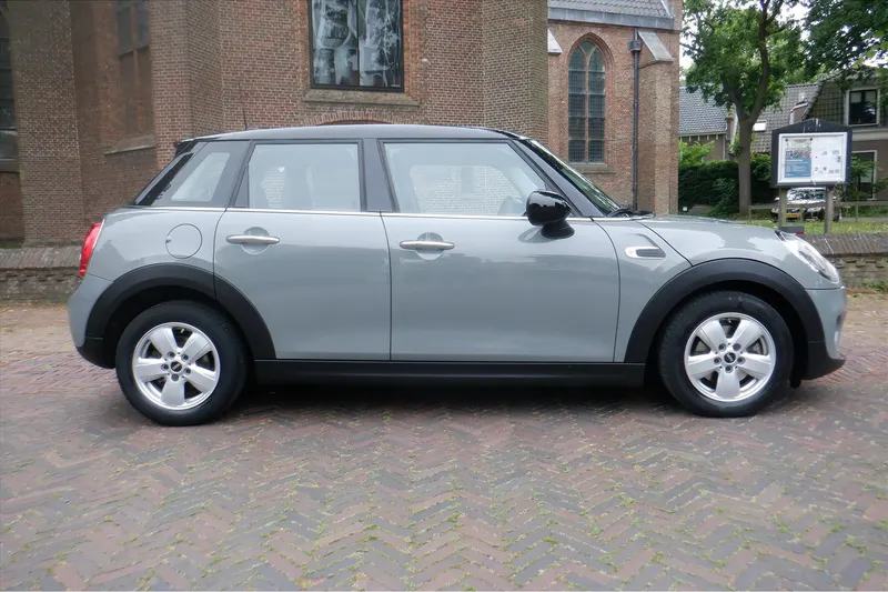 MINI Cooper (2018)