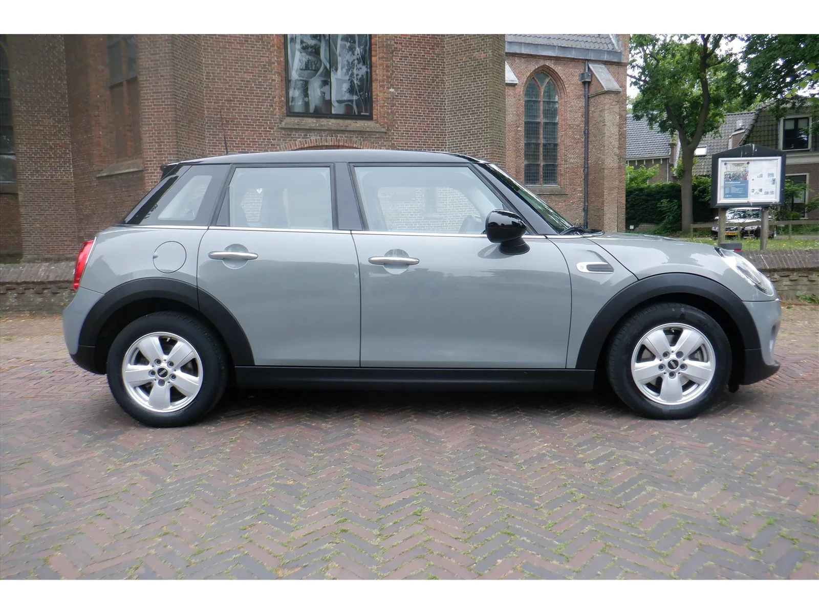 MINI Cooper (2018) — foto 1