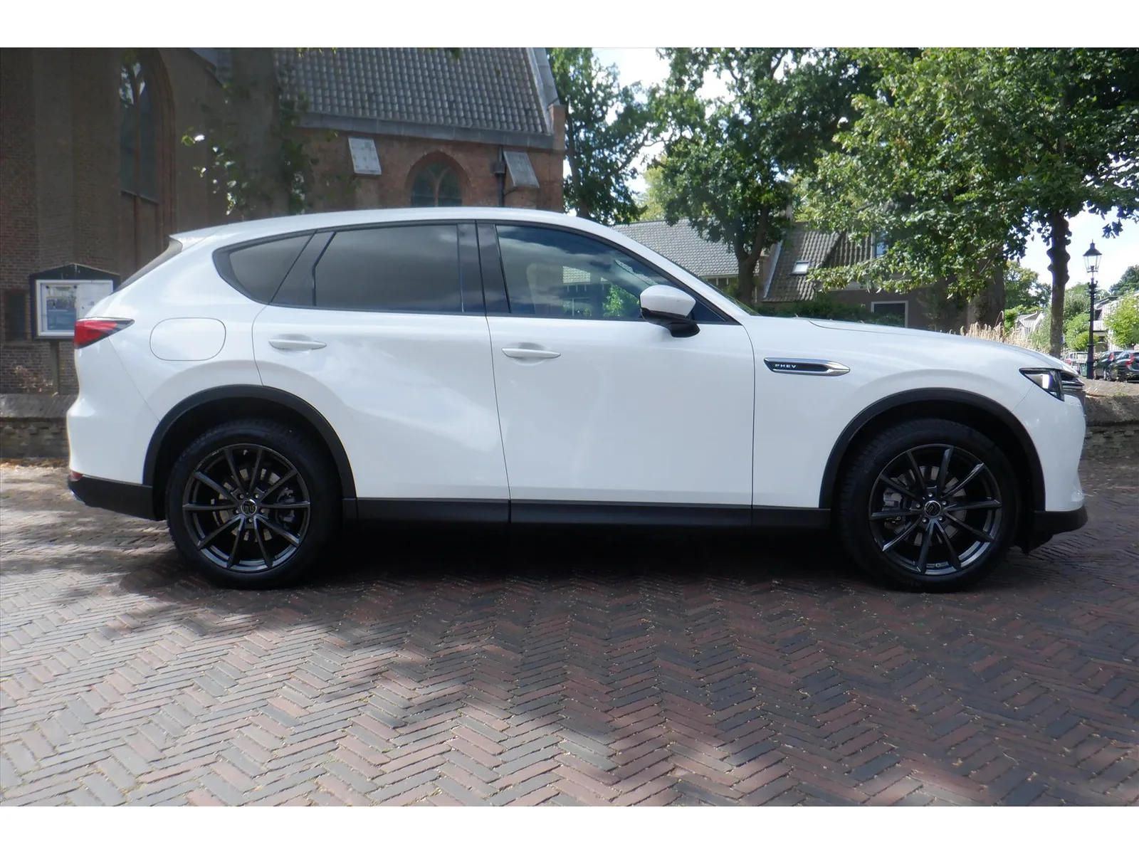 Mazda CX-60 (2024) — foto 1