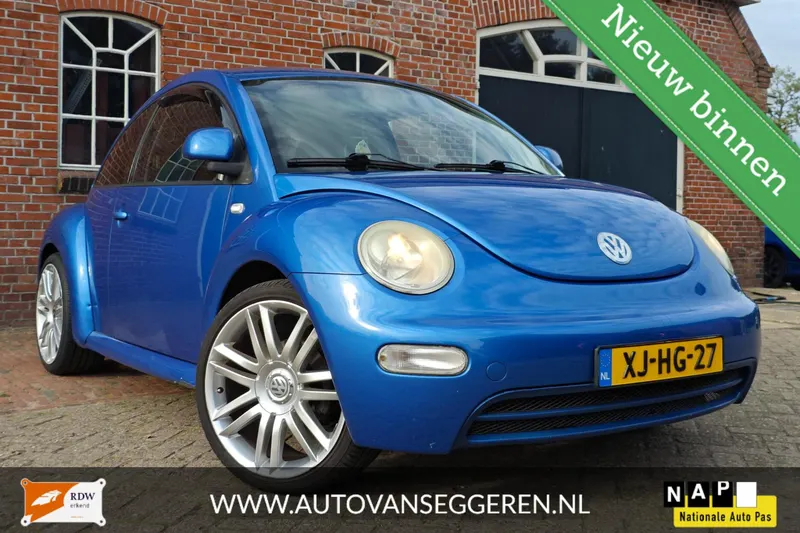 Volkswagen New Beetle (1998)